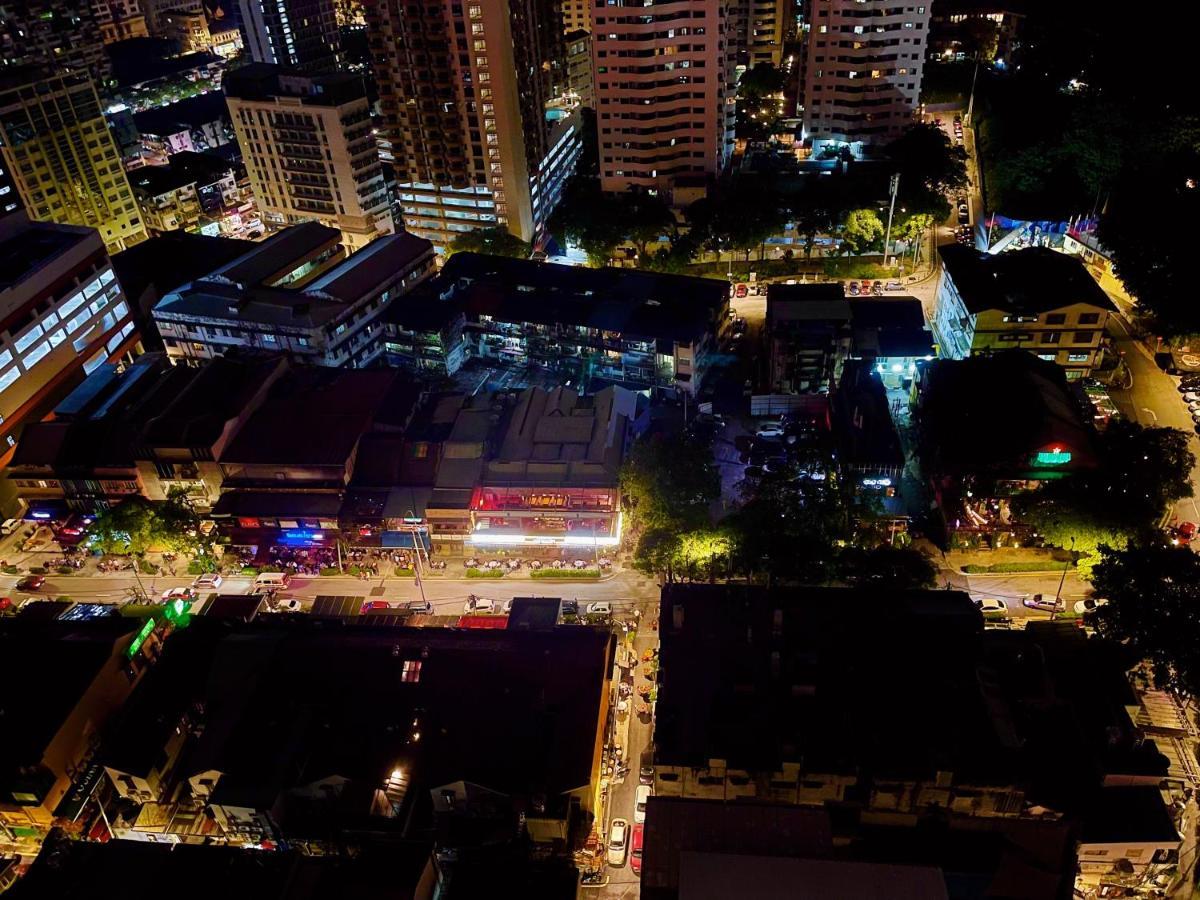 Lux Suites Kl City Pavilion Bukit Bintang With Infinity Pool Kuala Lumpur Buitenkant foto