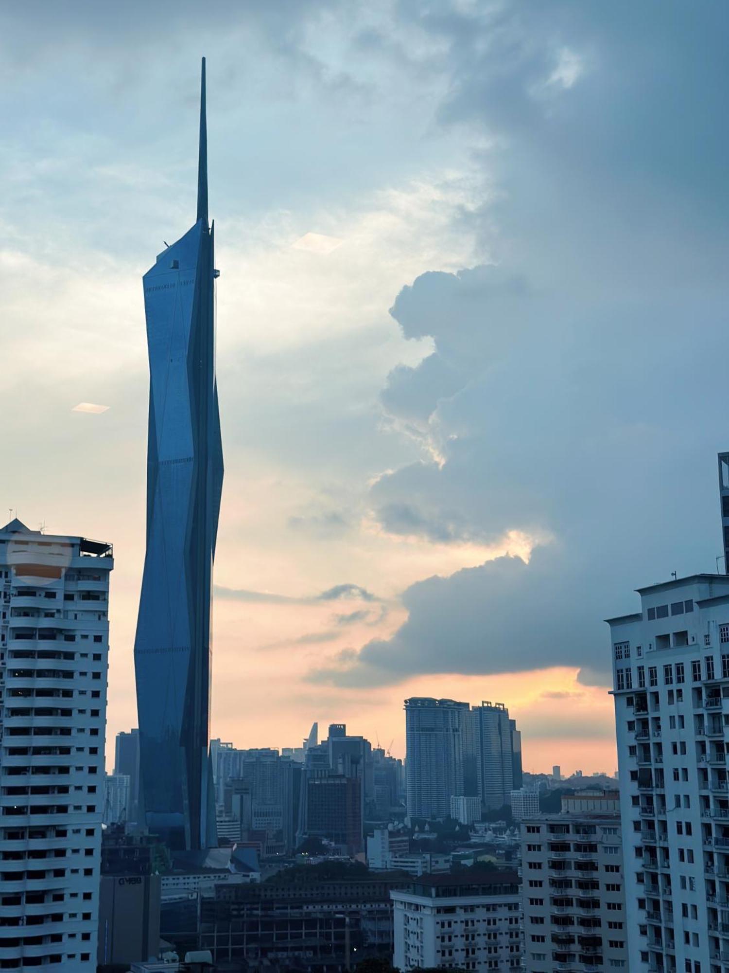 Lux Suites Kl City Pavilion Bukit Bintang With Infinity Pool Kuala Lumpur Buitenkant foto